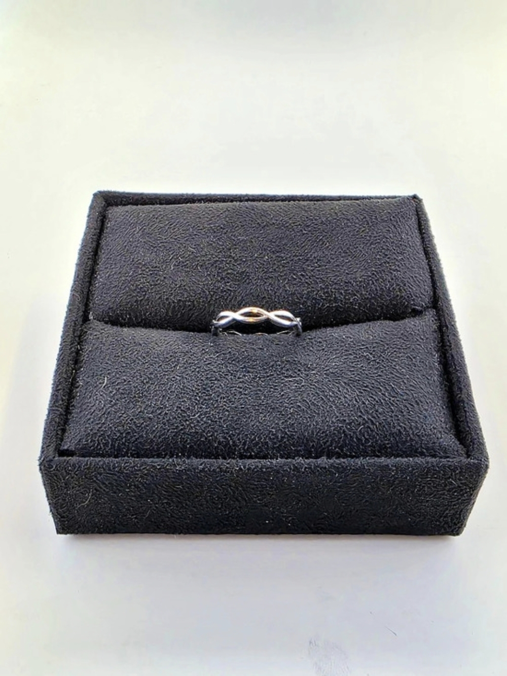 ✨ Sterling Silver Infinity Knot Ring ✨